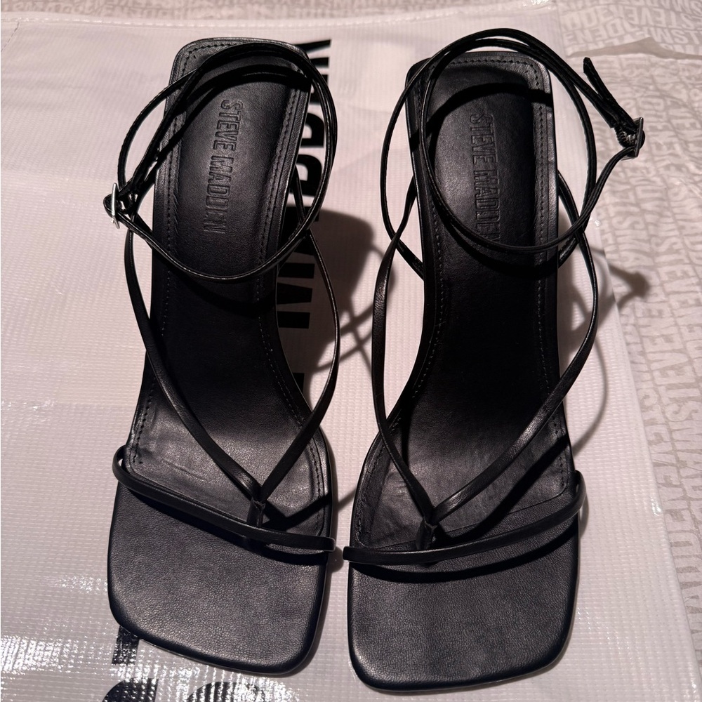 Steve Madden Annie Heels